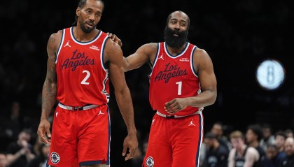 欢迎来到NBA时刻？桑德斯：训练营首日 卡登率队15分钟赢替补30+