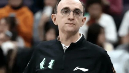 开云体育-展现出色指挥能力，乌戈接任主帅后辽宁本钢取得6胜1负