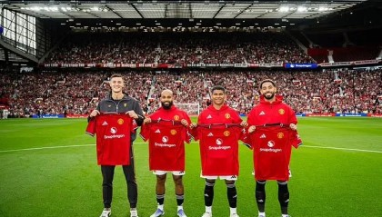 开云体育-跟队：由于中东局势复杂，曼联可能将季前赛地点改到欧洲